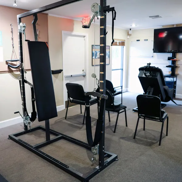 gallery-Spinal-Decompression-office Spinal Decompression office