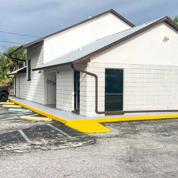 gallery-outside-office outside office